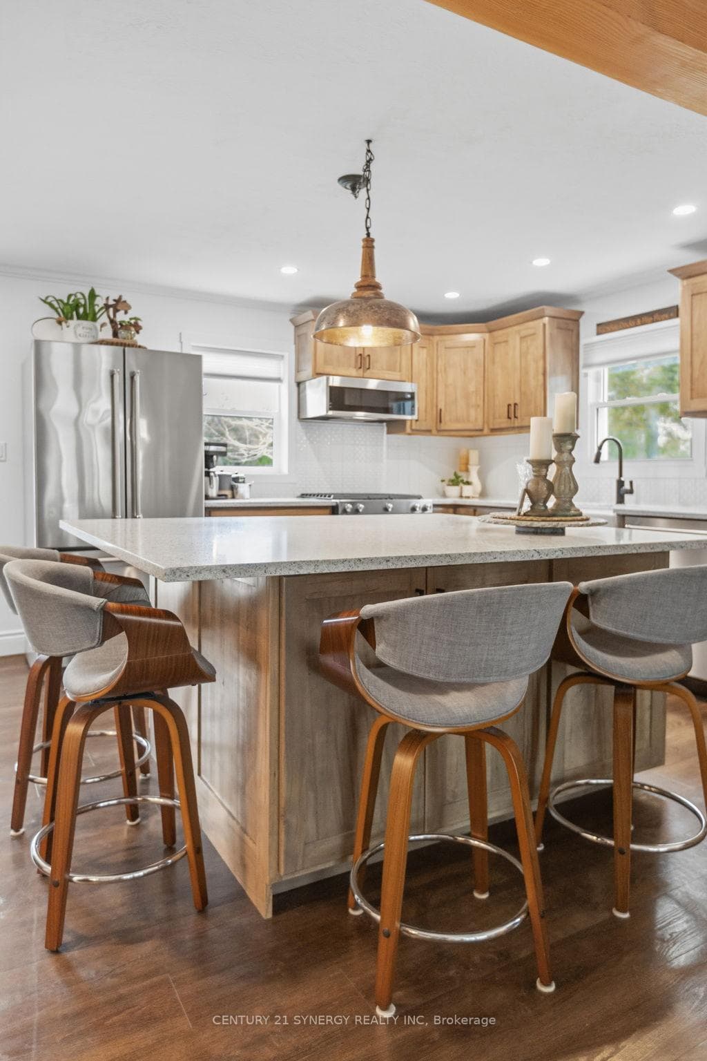 877 River Road photo 12