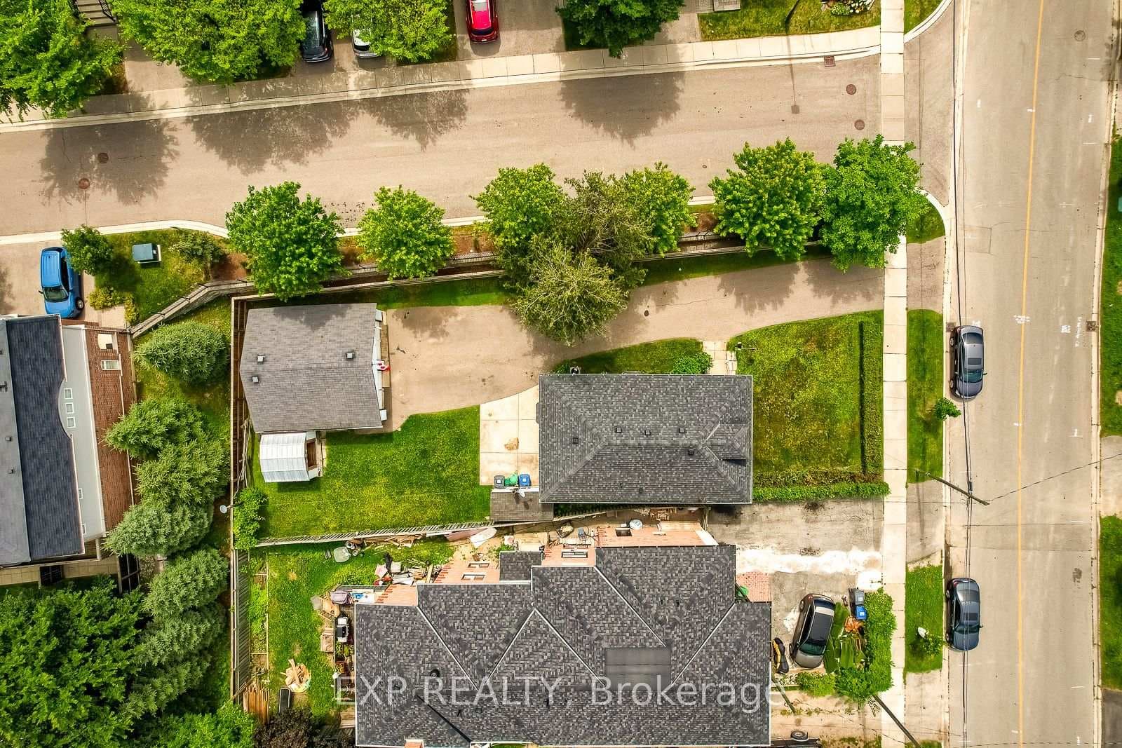 1141 Haig Boulevard photo 35