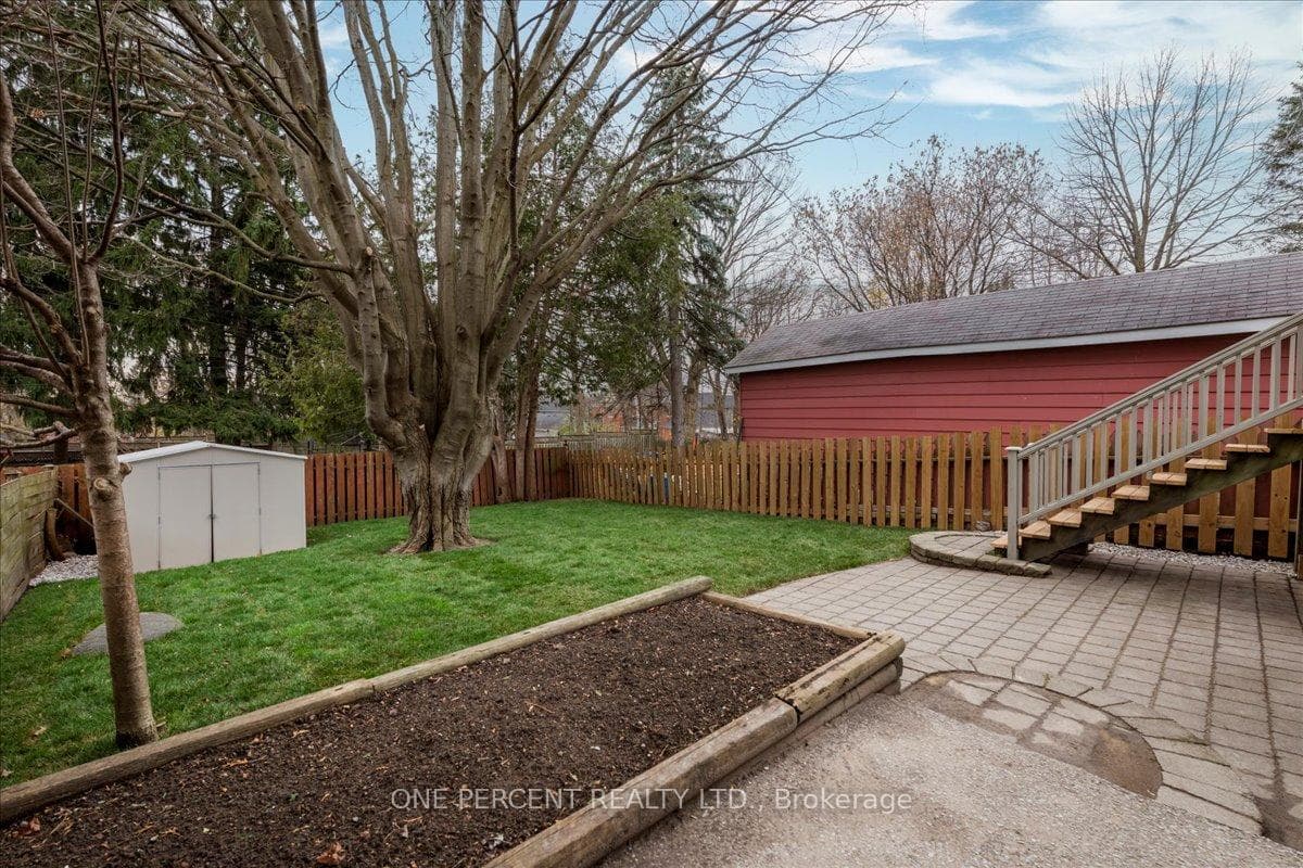 33 Penetang Street photo 33