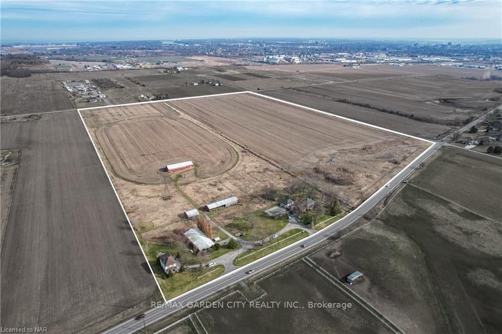1415 REGIONAL RD 81 Road photo 1