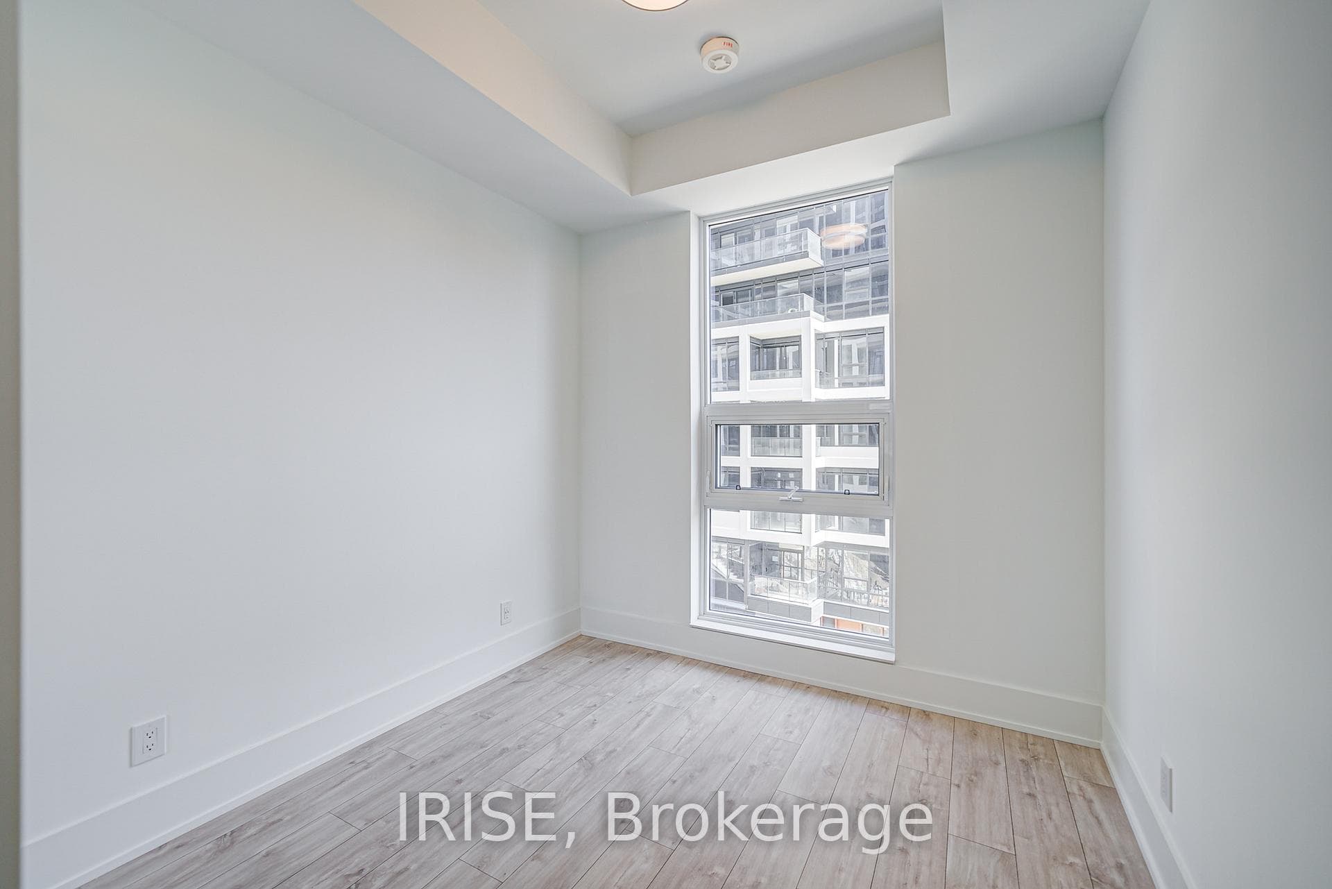 115 Denison Avenue Unit 503 photo 15