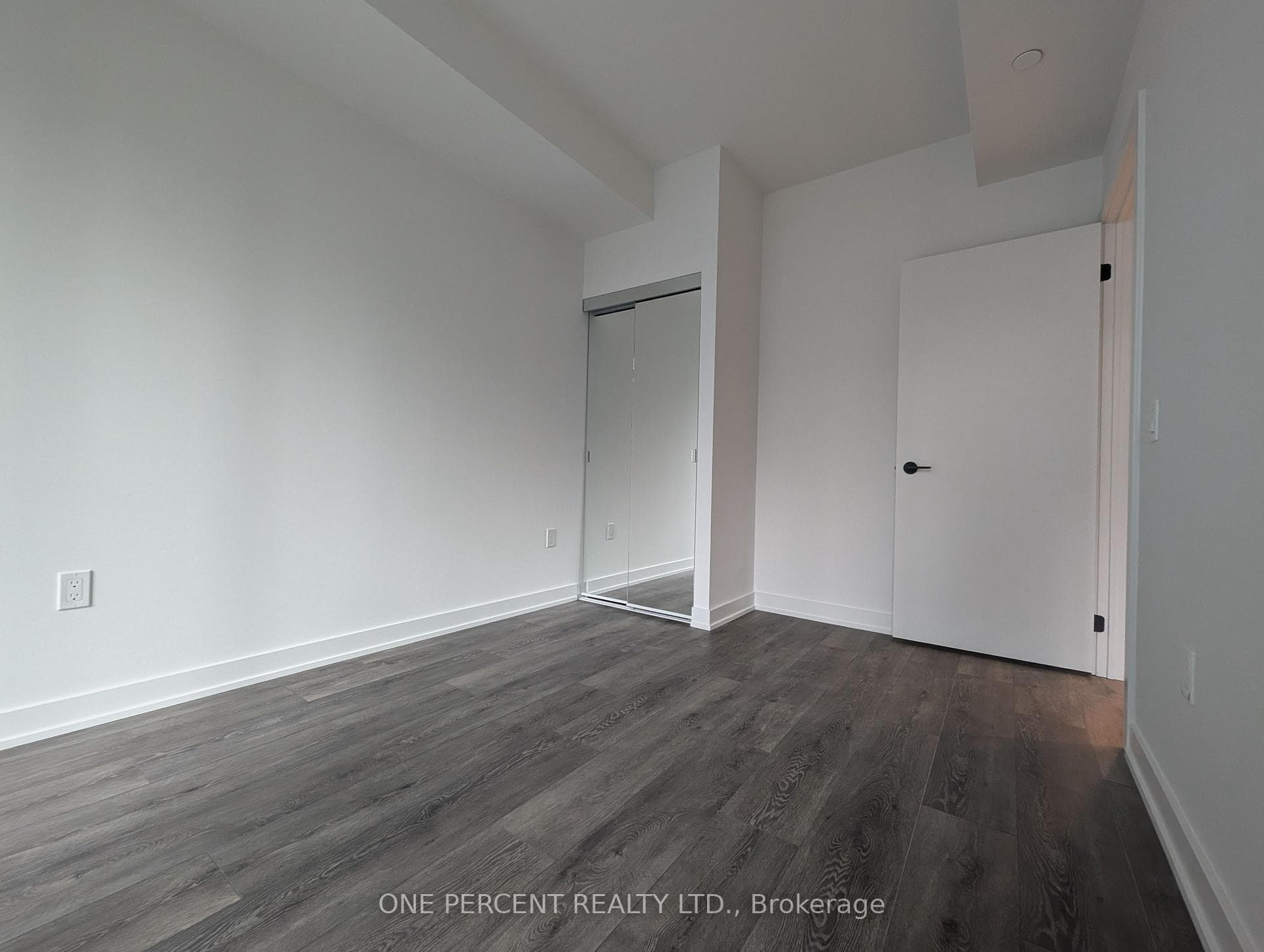 127 Broadway Avenue Unit 1104 photo 12