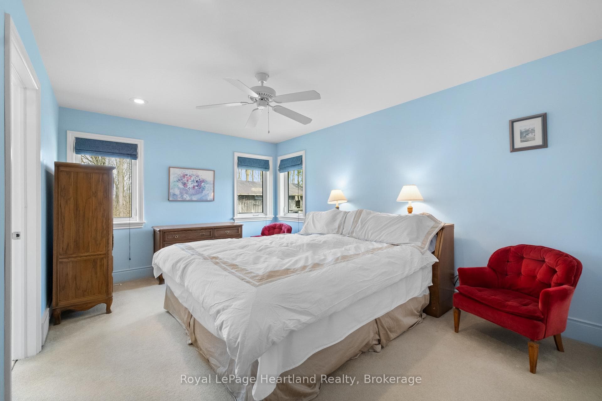 260 William Street photo 17