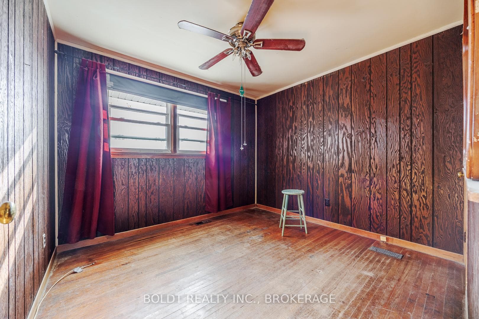 35 Burness Drive photo 8