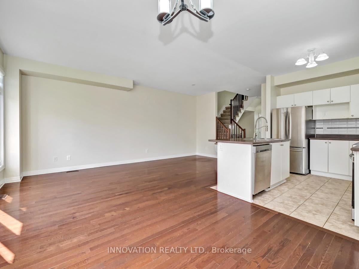 720 BRIAN GOOD Avenue photo 14