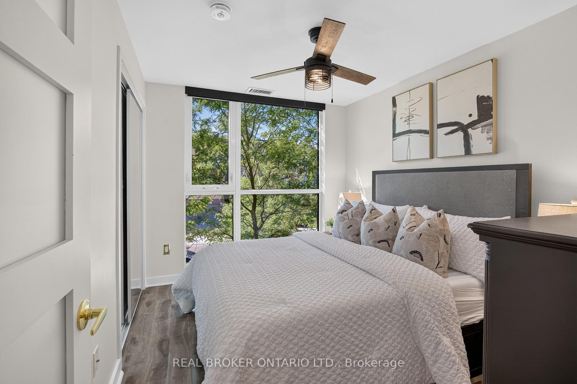 168 Sabina Drive Unit 214 photo 13