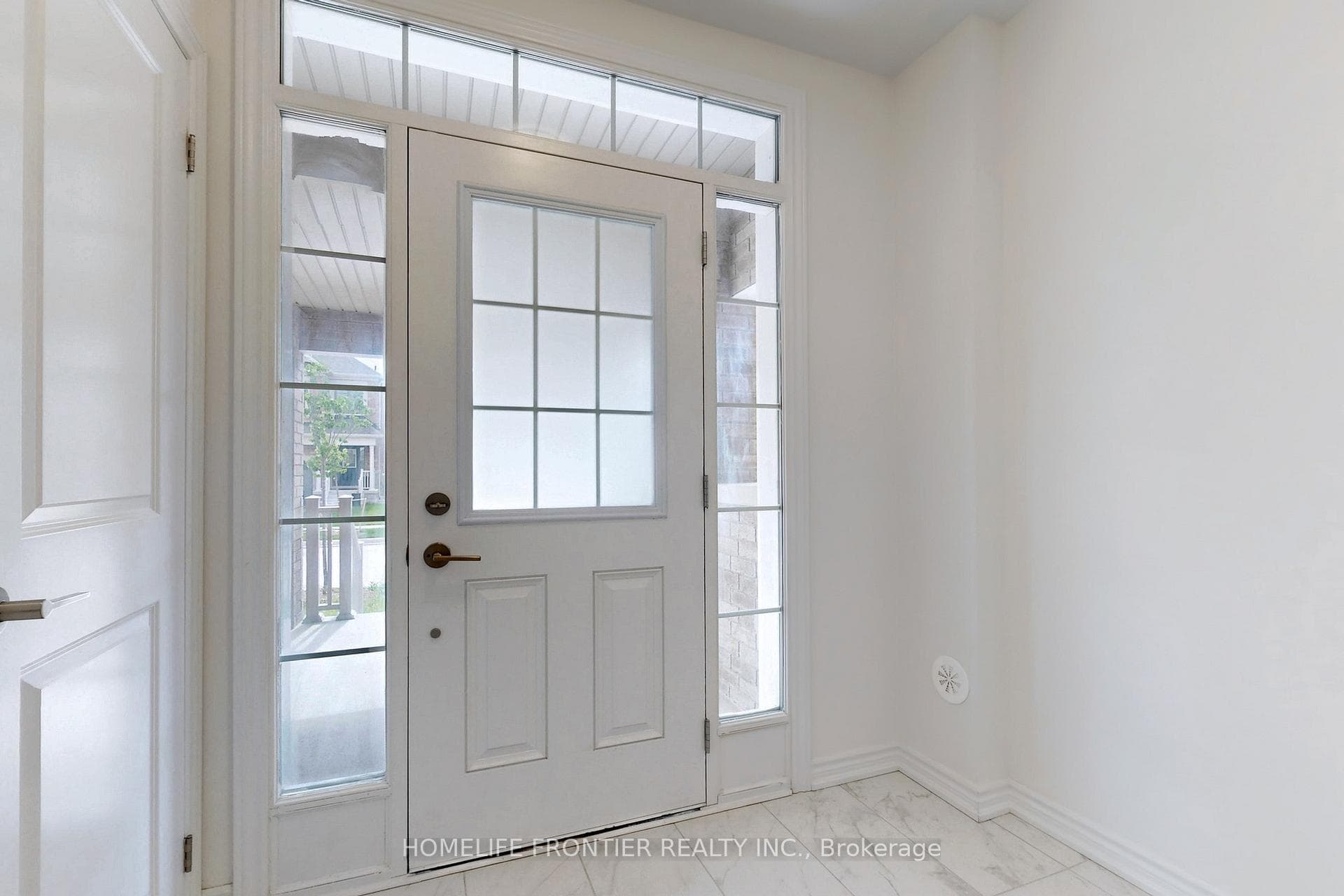 24 Paisley Drive photo 3
