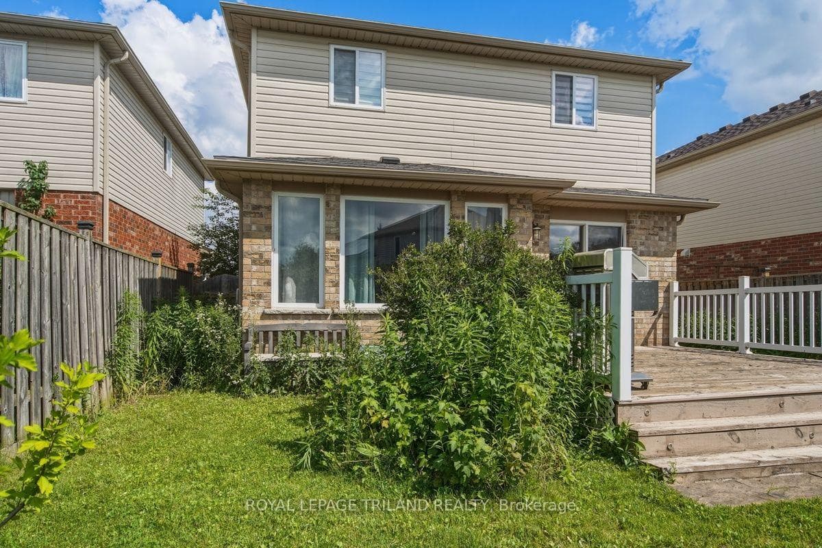 713 Thistlewood Drive photo 47