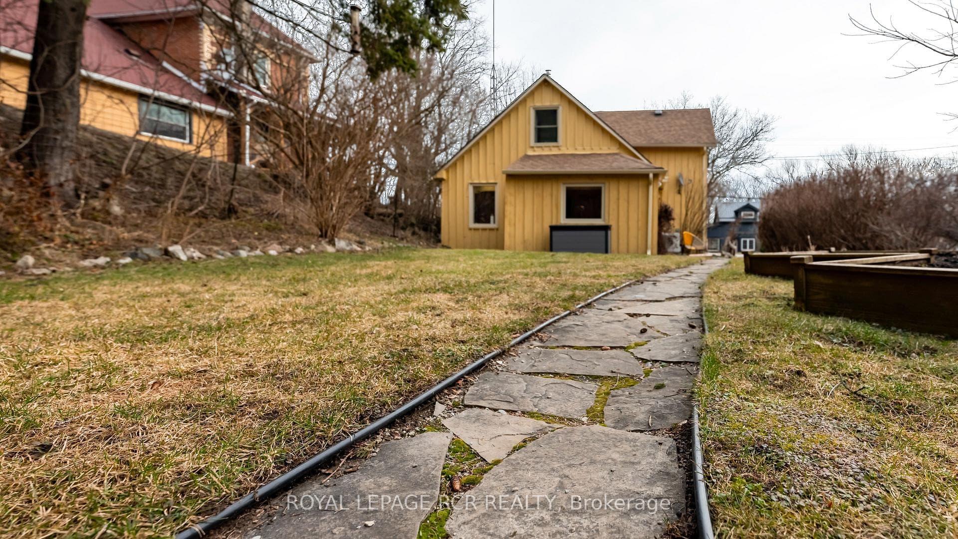184 Main Street photo 29