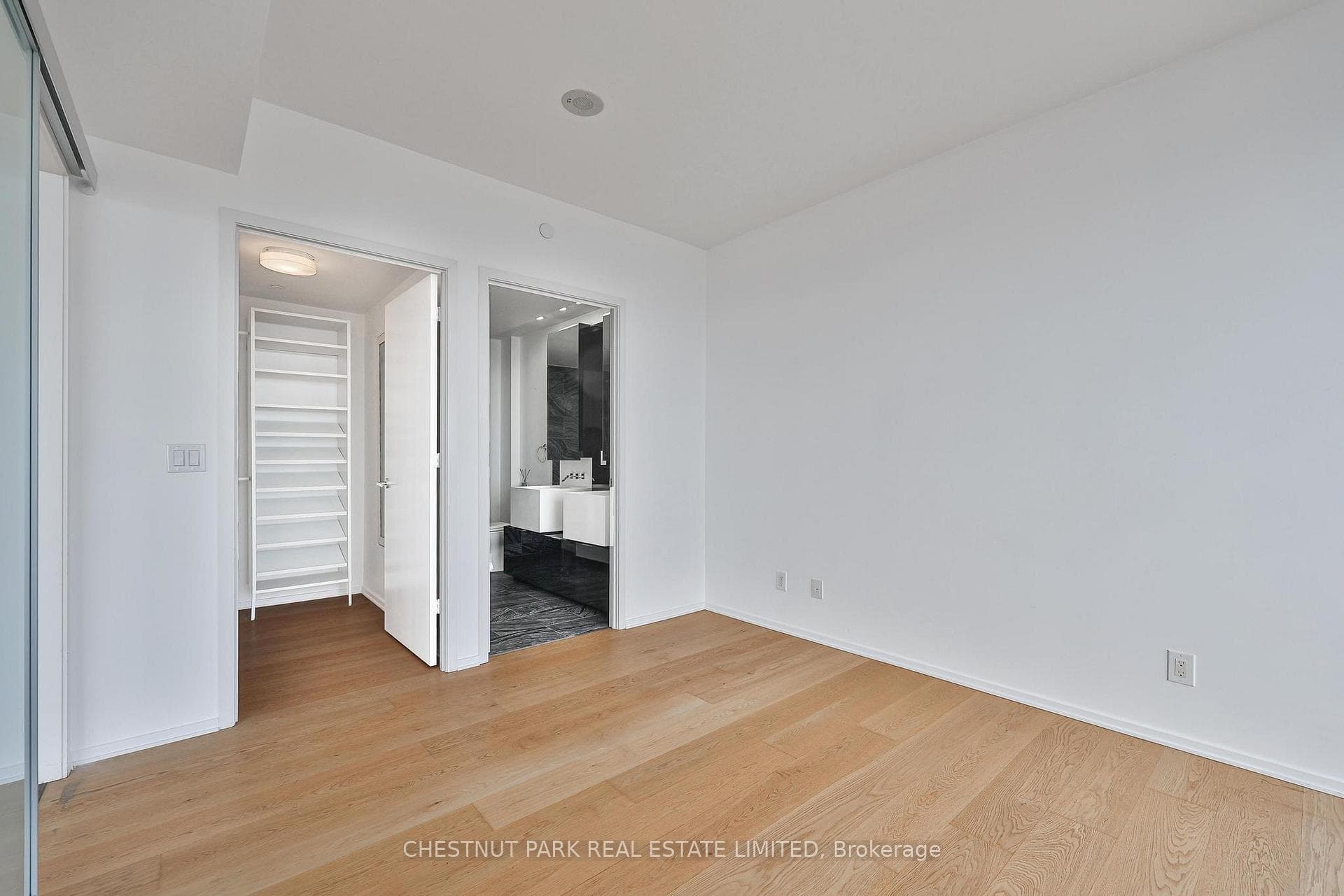 1 Bloor Street Unit 7203 photo 9
