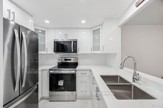 New Renovated Kitchen