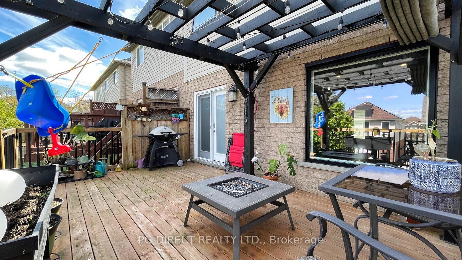 282 Mcmeeken Drive photo 16