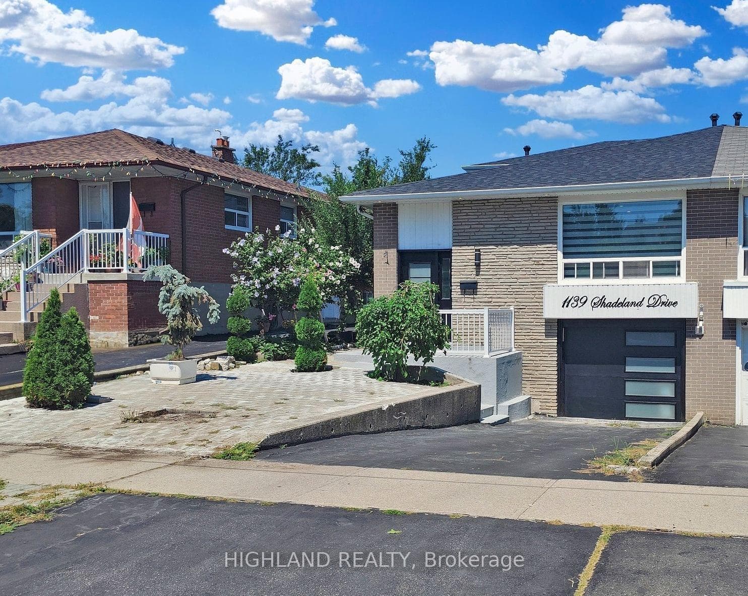1139 Shadeland Drive Unit Upper Level photo 1