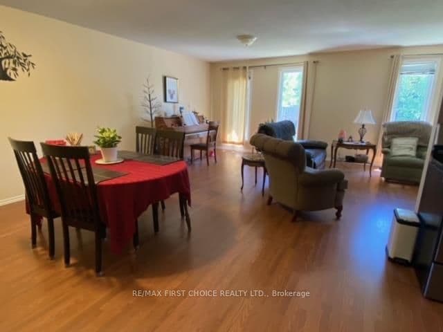 342 Sunflower Street photo 8