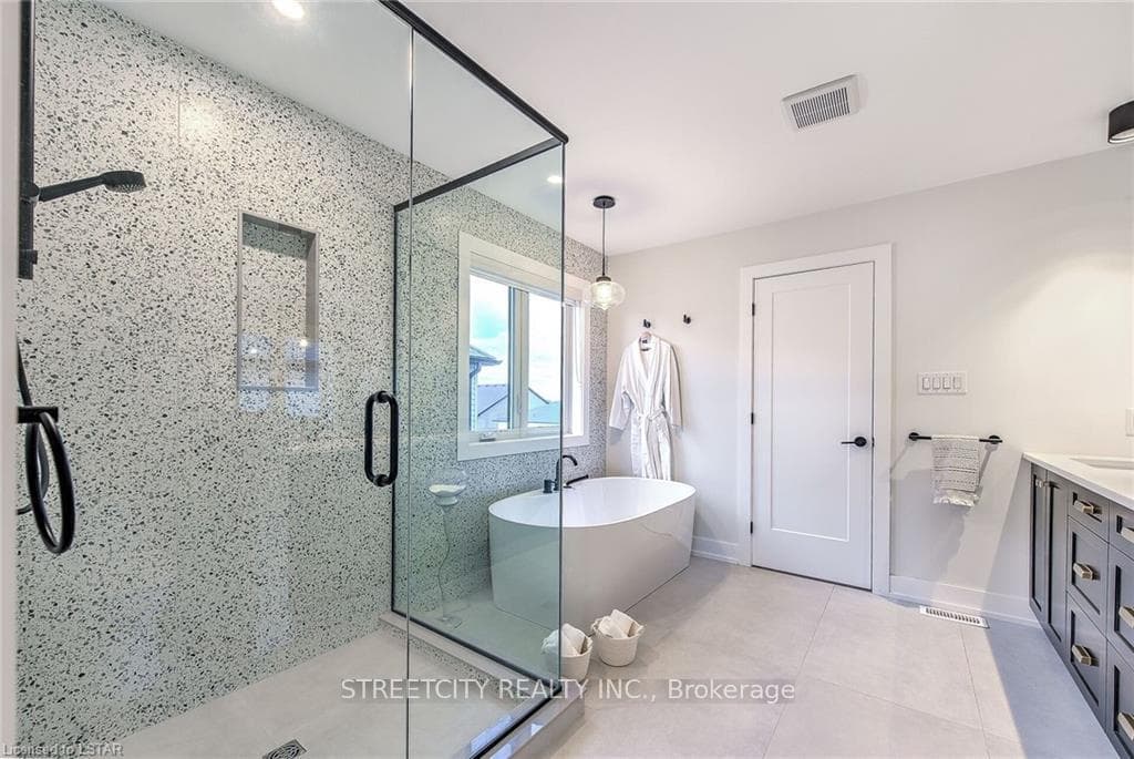 1871 FOUNTAIN GRASS Drive photo 25