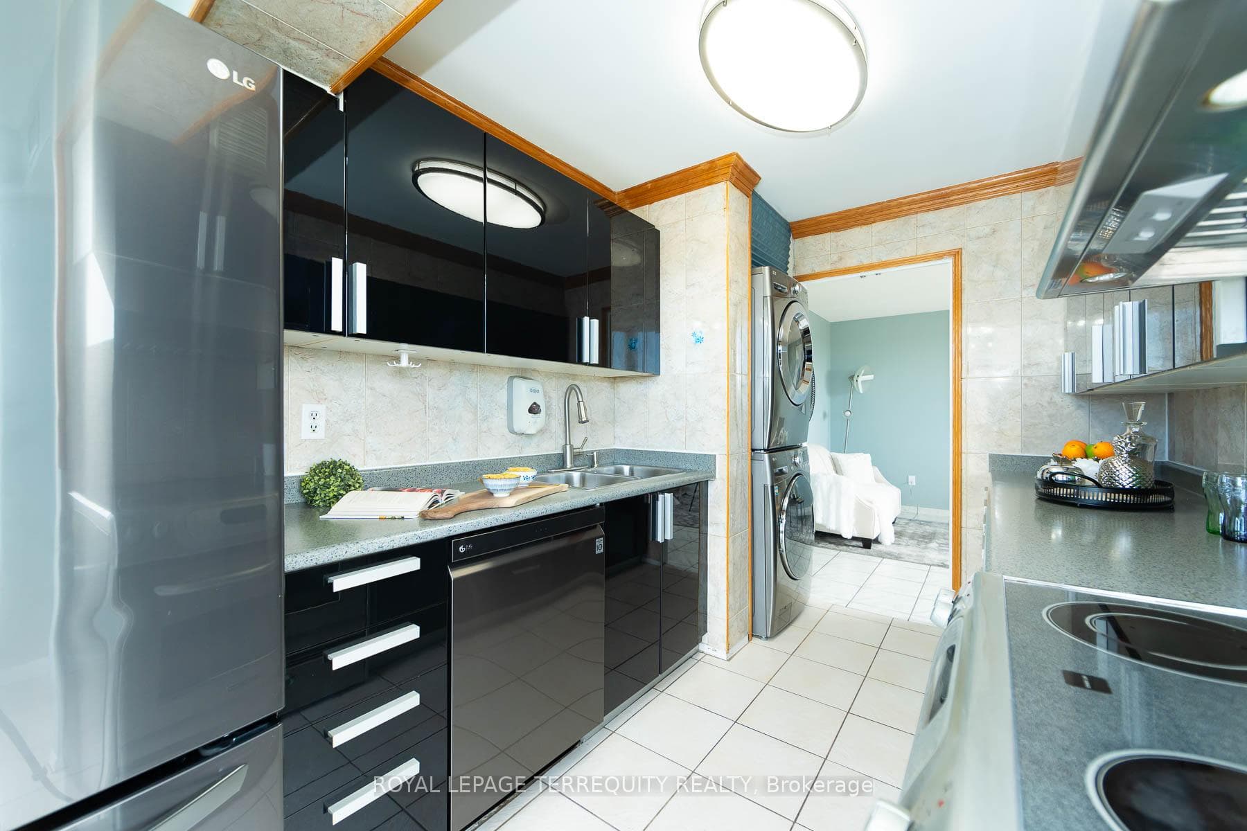 3077 Weston Road Unit 1104 photo 8