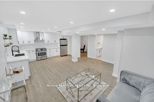 36 Marco Sgotto Avenue Unit BSMT photo 3