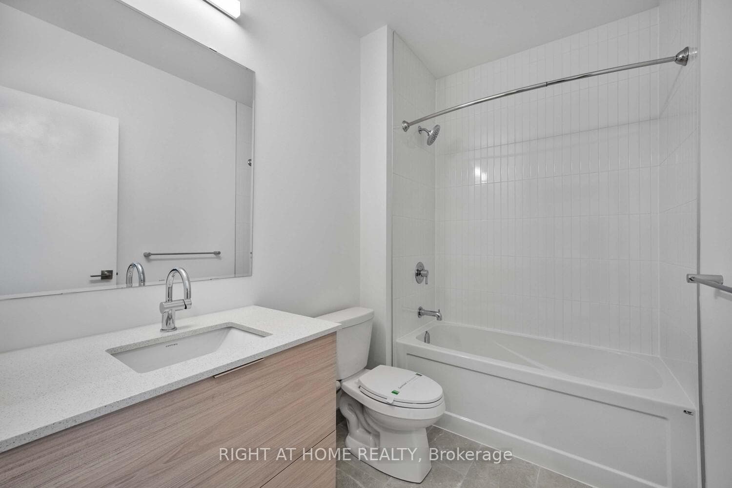 2501 Saw Whet Boulevard Unit 606 photo 20