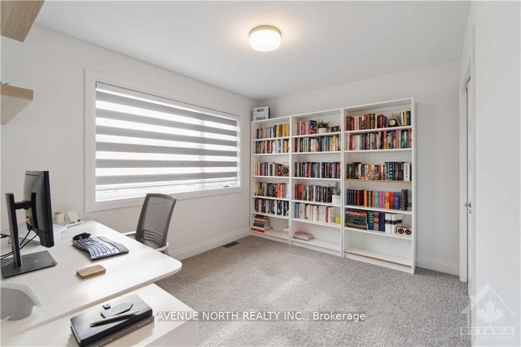580 STRASBOURG Street photo 21