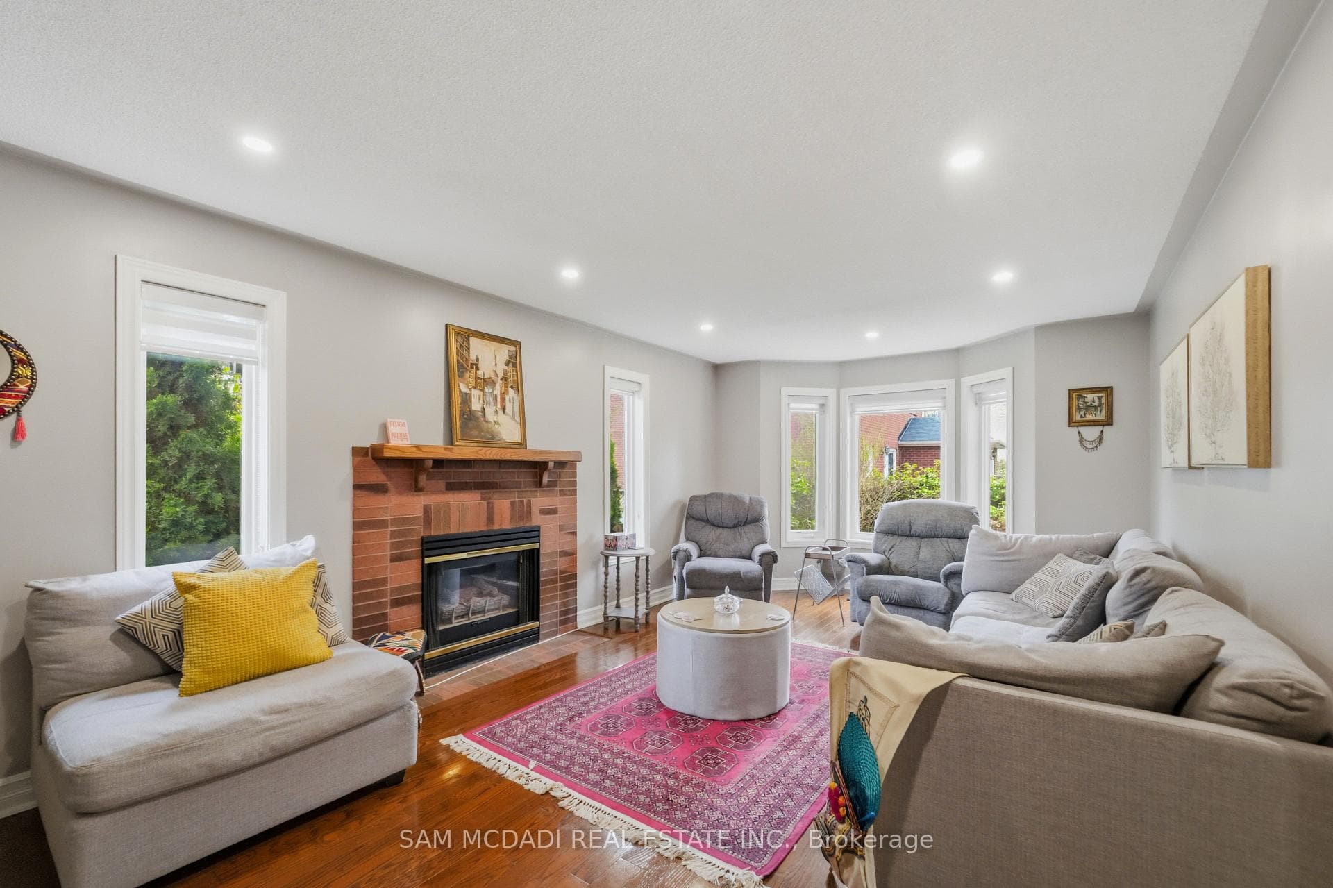 3605 Trelawny Circle photo 6