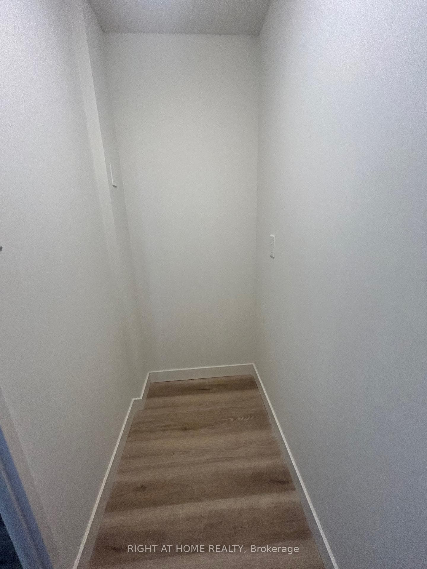IN UNIT STORAGE