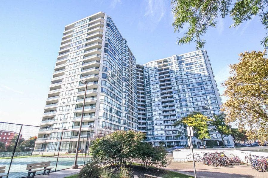 4725 Sheppard Avenue Unit 1701 photo 1