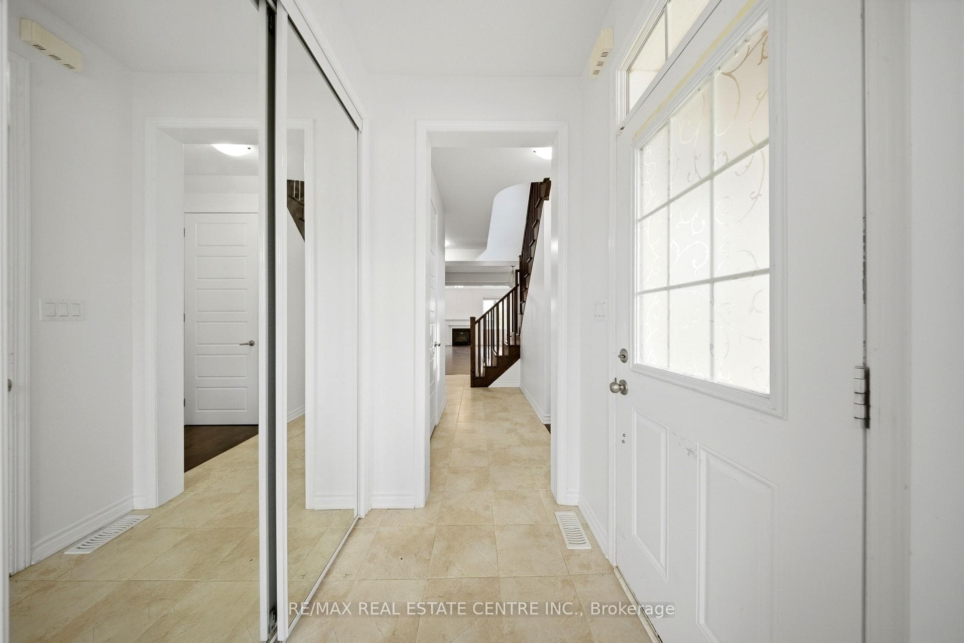 369 Cedar Hedge Road photo 4