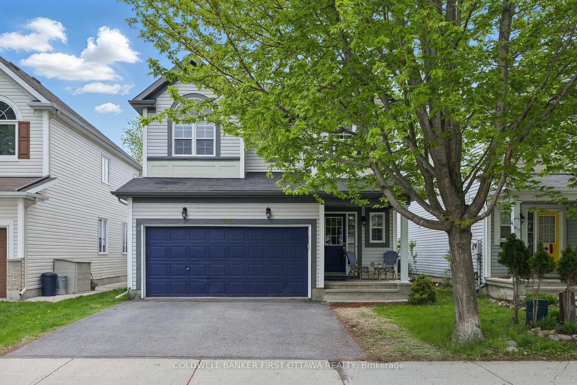 135 Lamplighters Drive photo 1