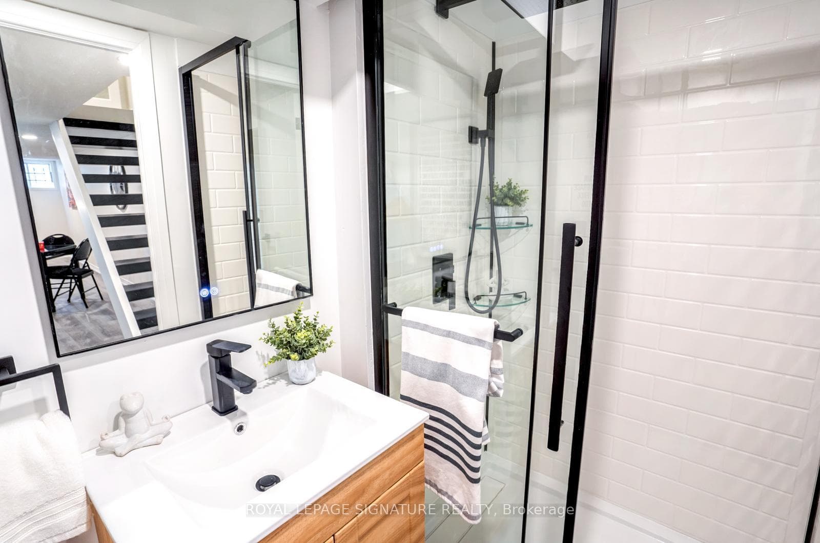 300 Bridletowne Circle Unit 30 photo 27