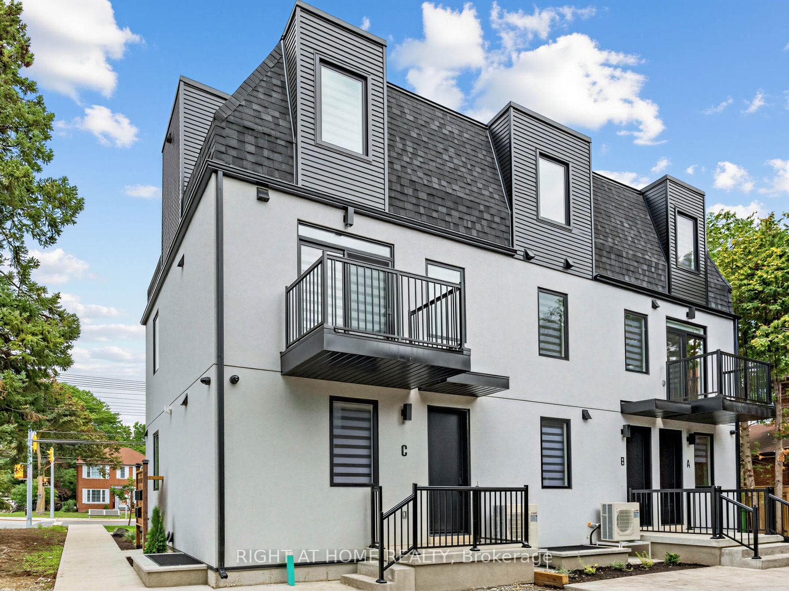 1416 Islington Avenue Unit Unit B photo 22