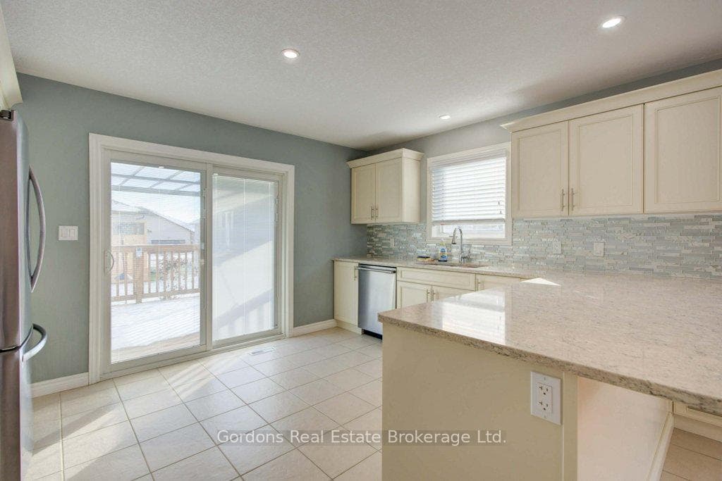 42 Conger Drive photo 19