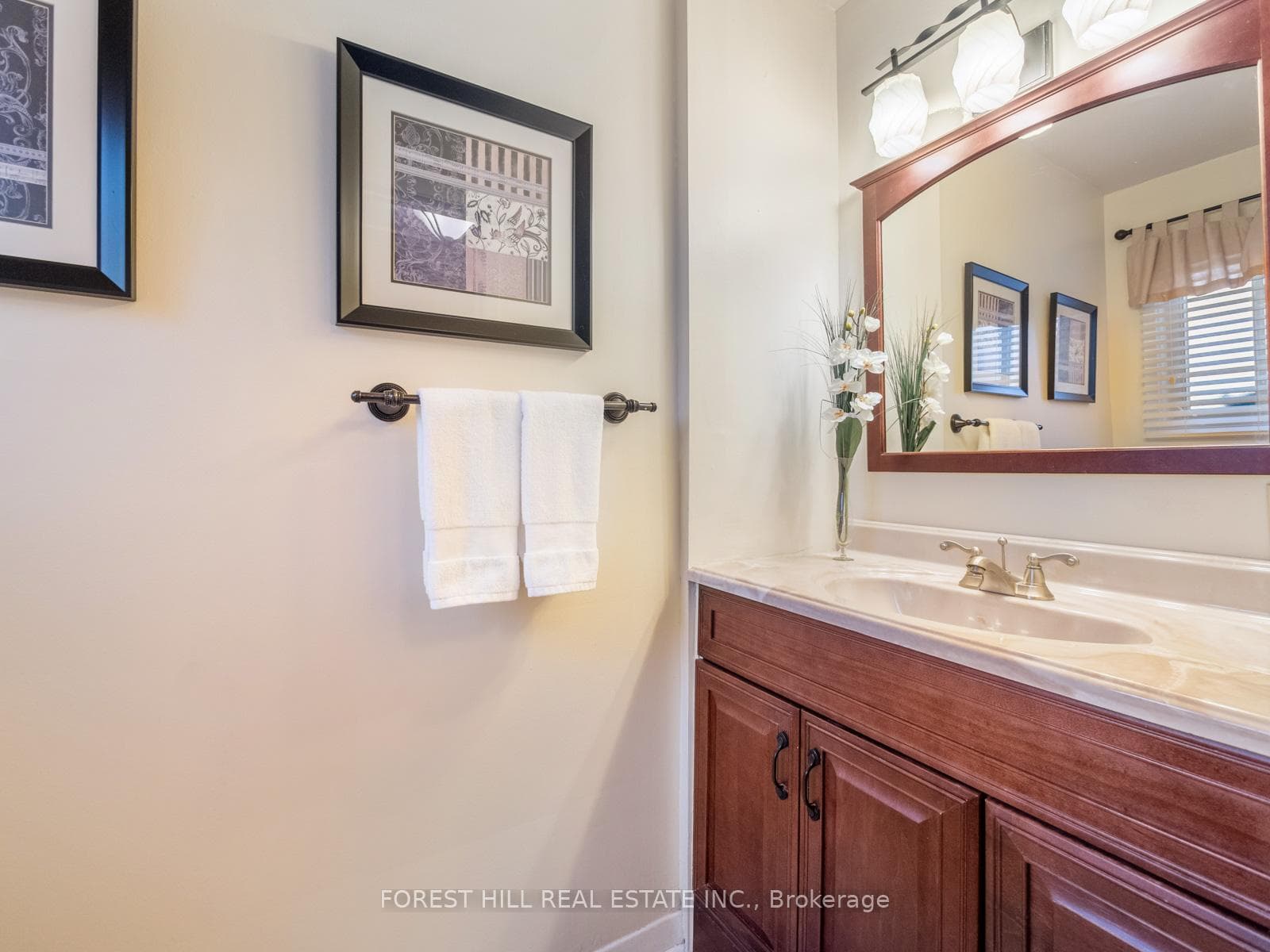 16 Oldborough Circle photo 26