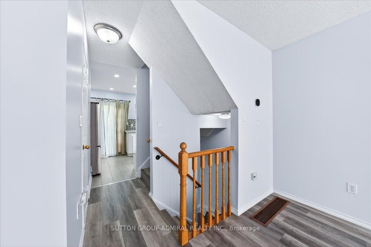 75 Strathaven Drive Unit 35 photo 11