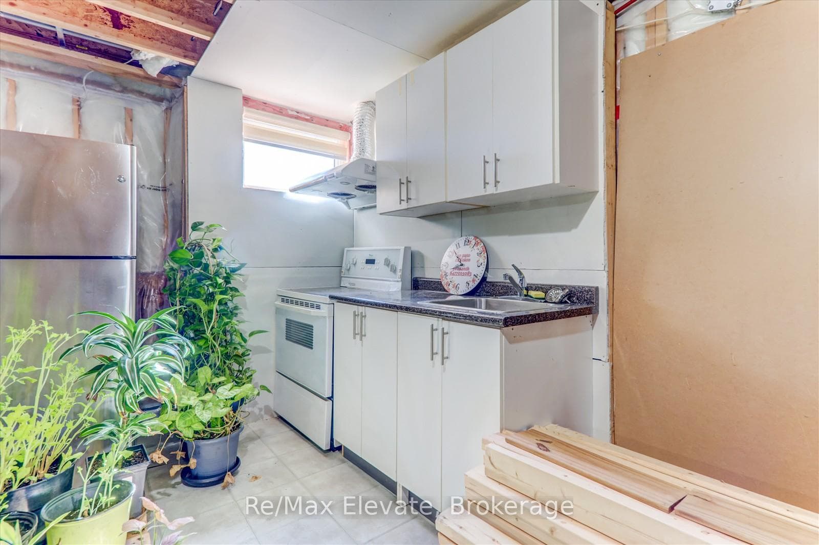 106 Noden Crescent photo 32