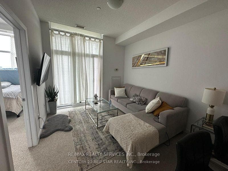 101 Shoreview Place Unit 612 photo 5