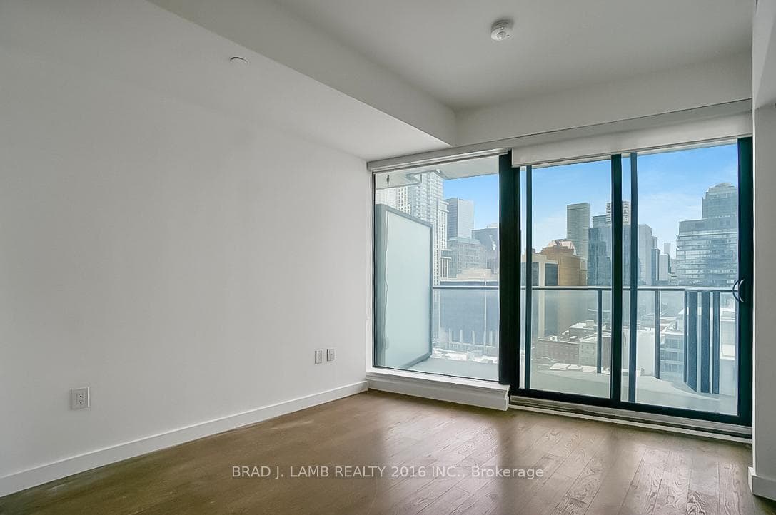 2A Church Street Unit 1608 photo 7
