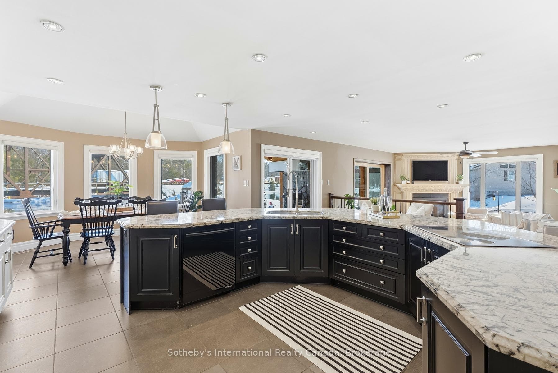 7583 Oak Point Road photo 13