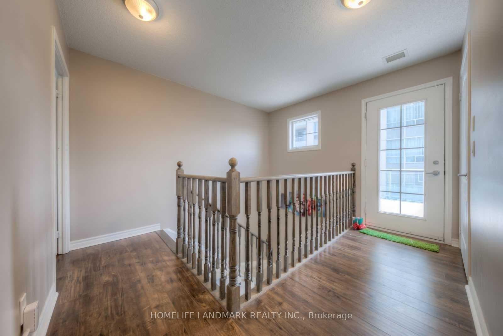 38 Kenaston Gardens Unit Gv202 photo 4