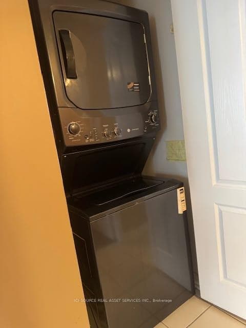 8 Rean Drive Unit 1807 photo 2