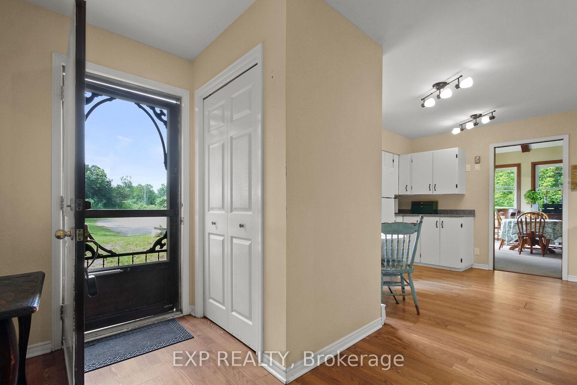 1798 Burnt Lands Road photo 10