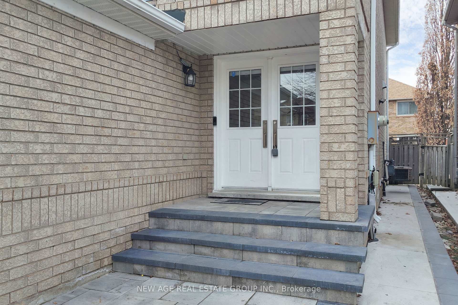 3991 Bentridge Road photo 2