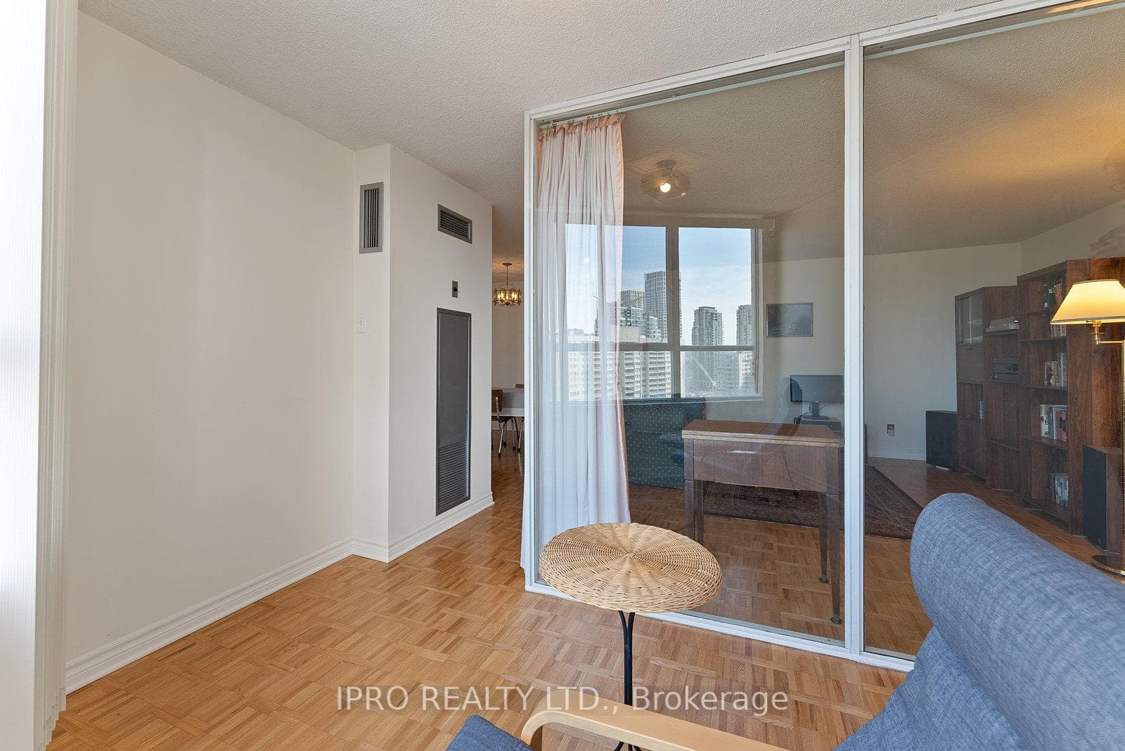 Solarium/Den Off of Living Area