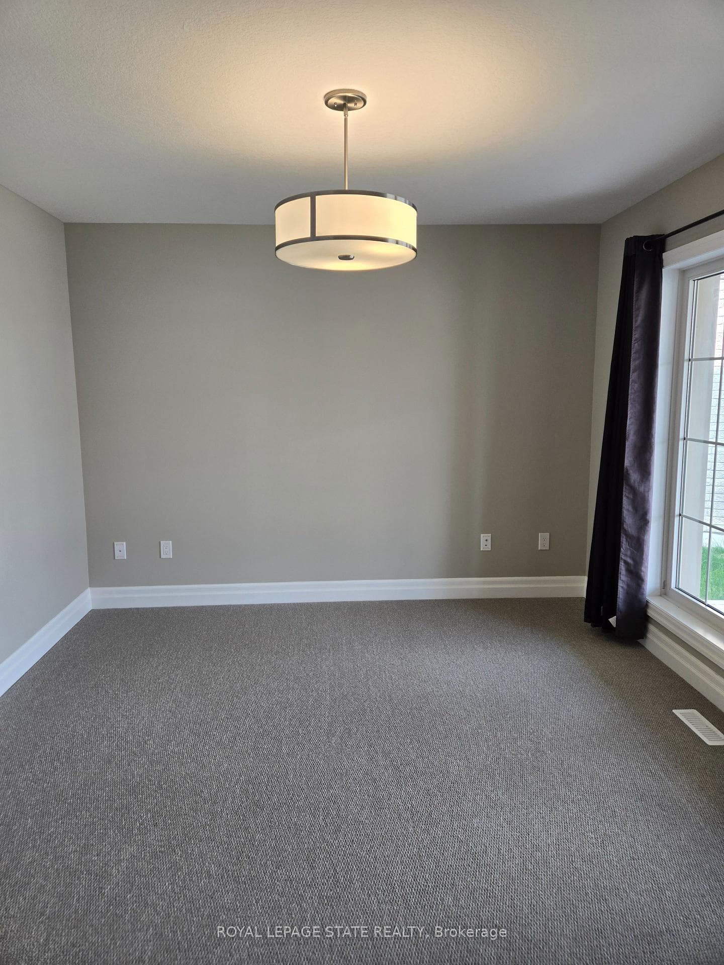 15 Dunning Way photo 5