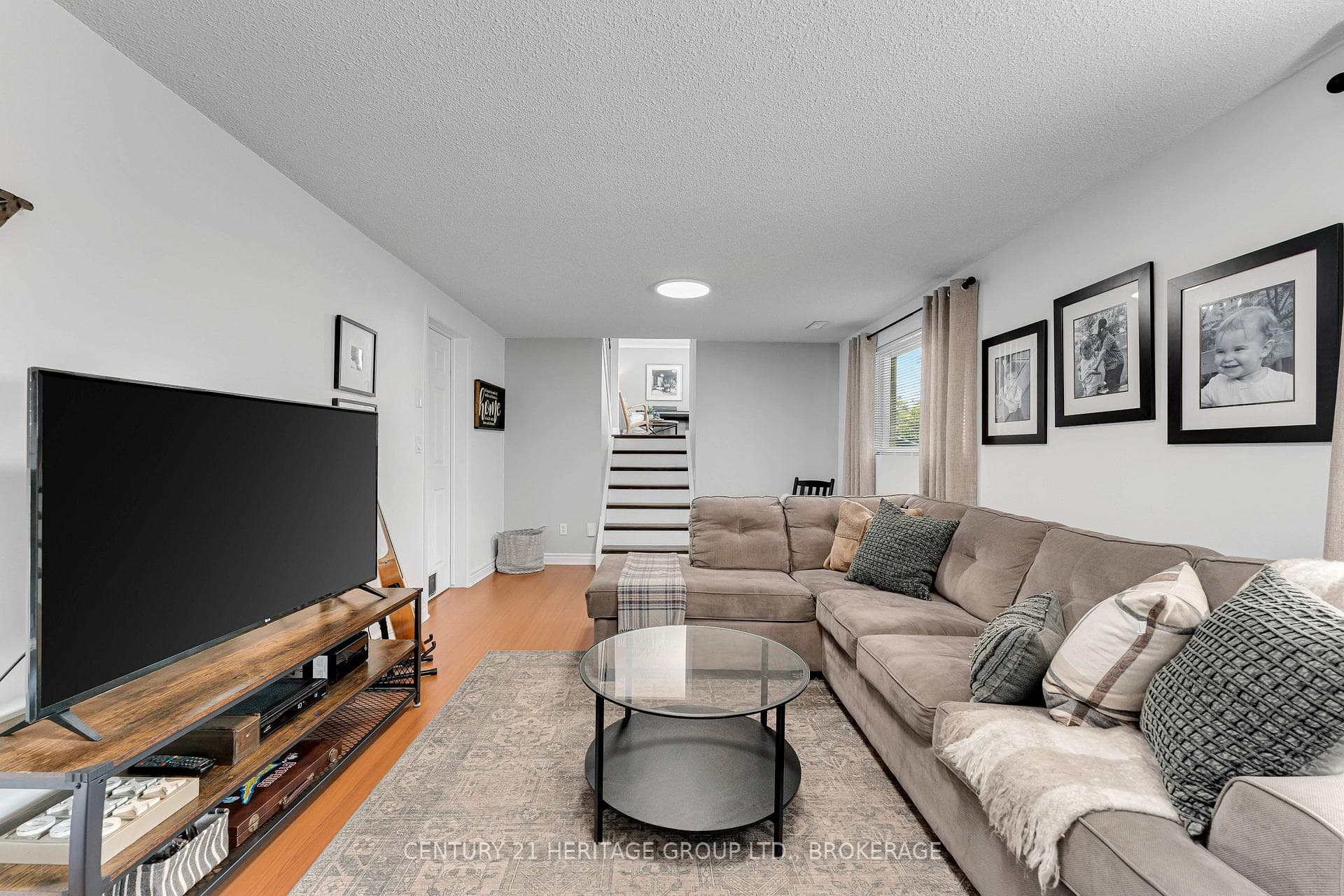 714 Milford Drive photo 32