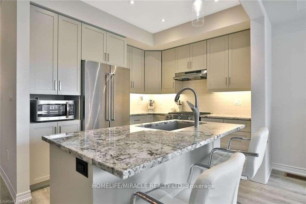 1890 Rymal Road Unit 168 photo 14