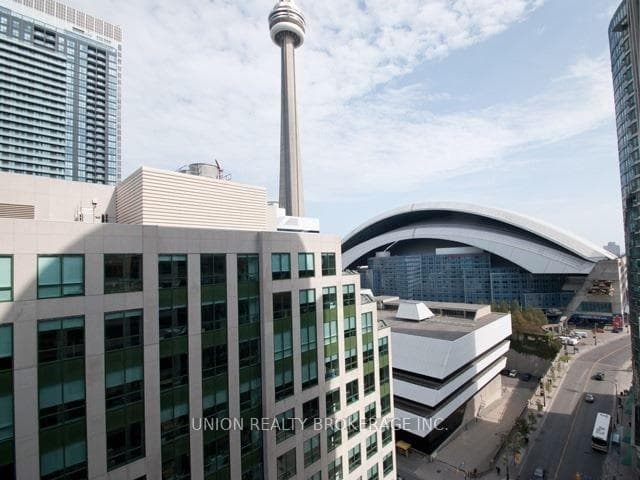 20 Blue Jays Way Unit 1710 photo 10