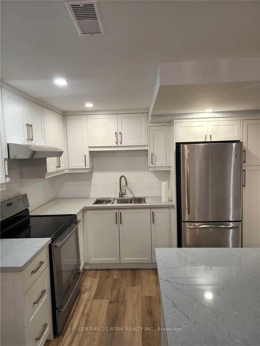 49 Halder Crescent Unit Bsmt photo 8