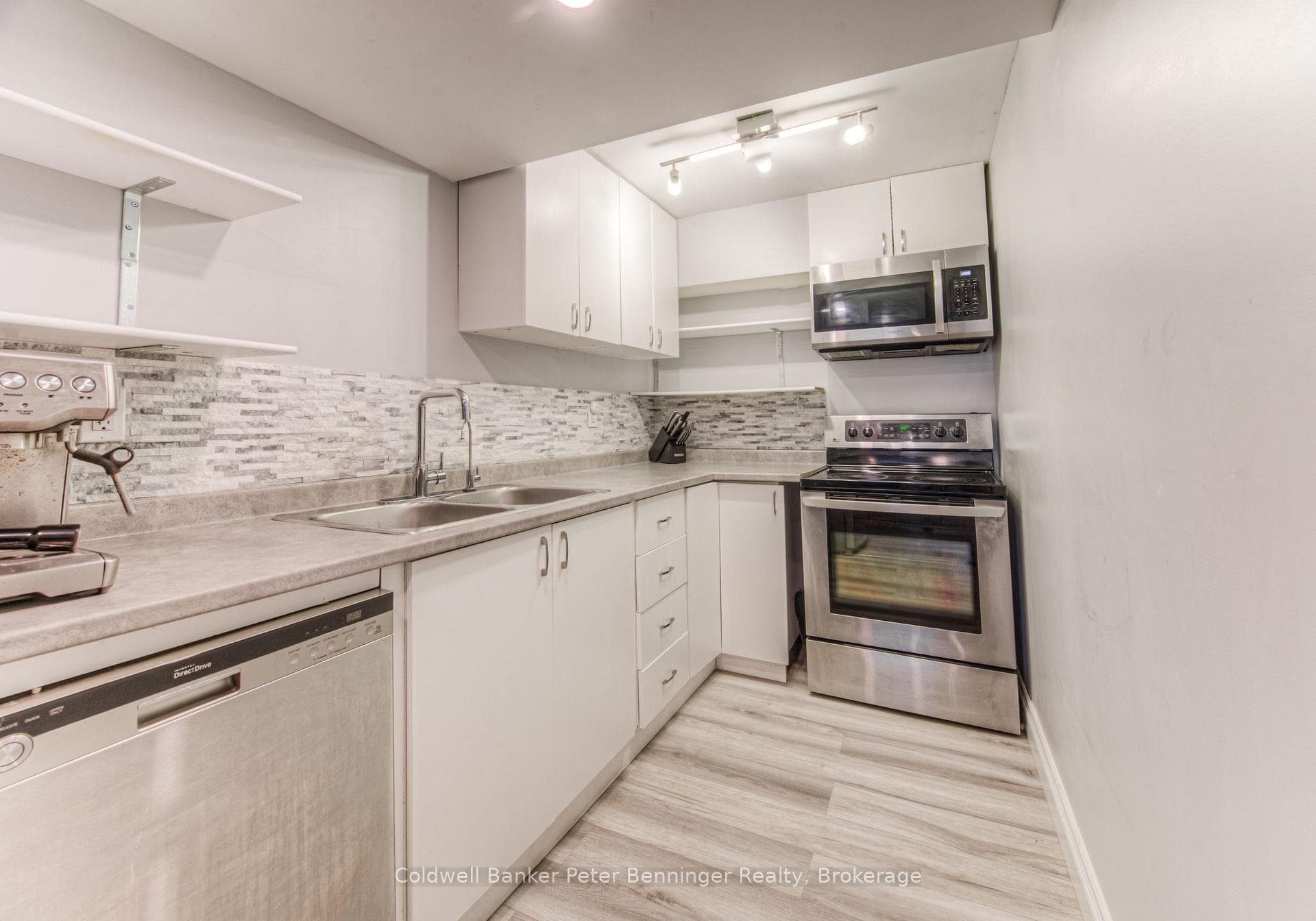 955 Bianca Court photo 31
