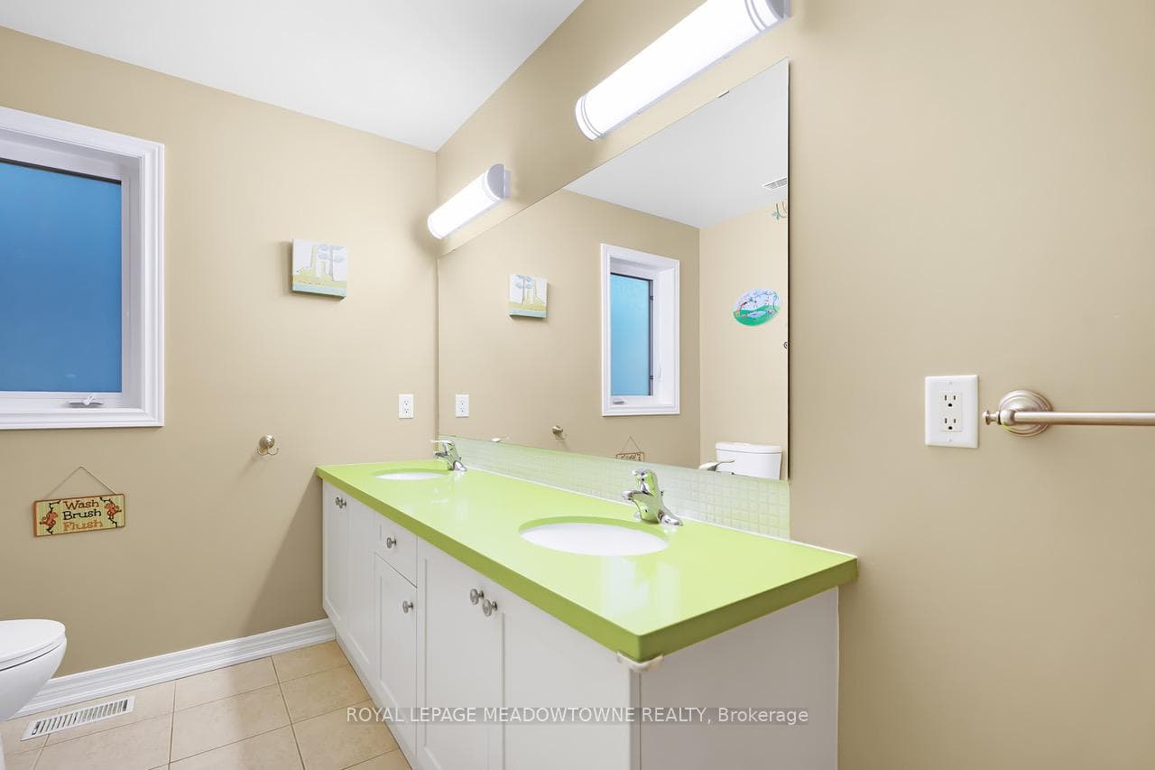 475 Valridge Drive photo 31