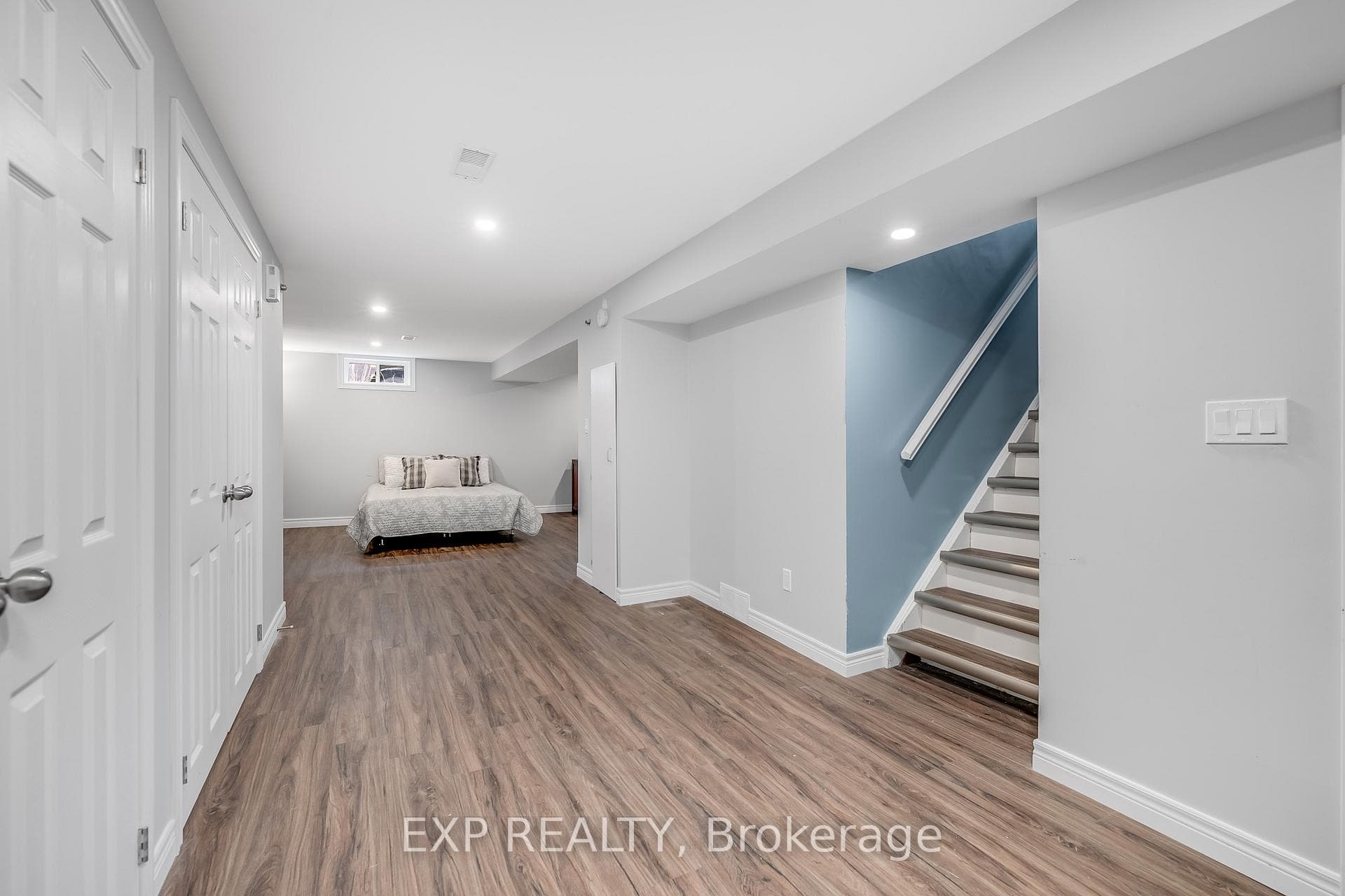 890 Alice Street photo 17